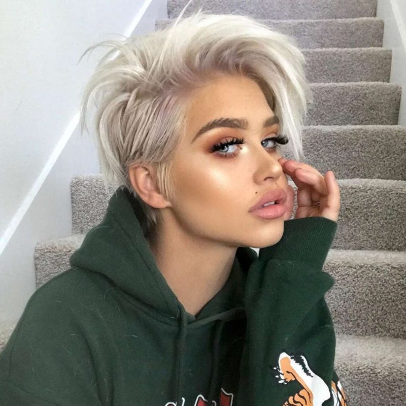 Autumn Hartt Short Hairstyles - 3