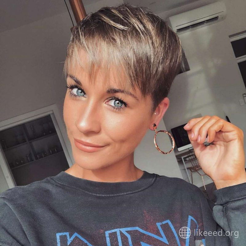 Corinne Gerrard Short Hairstyles - 2
