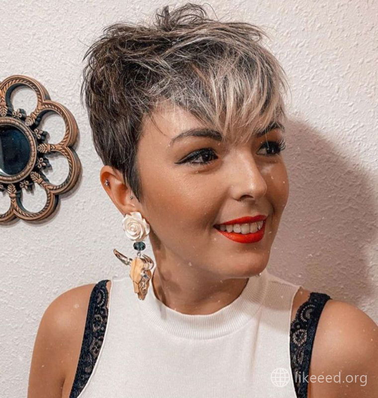 Cristina Delgado Short Hairstyles - 4