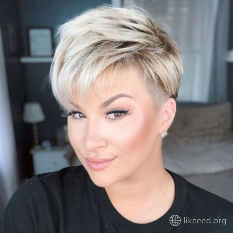 Kassia Barbo Short Hairstyles - 3