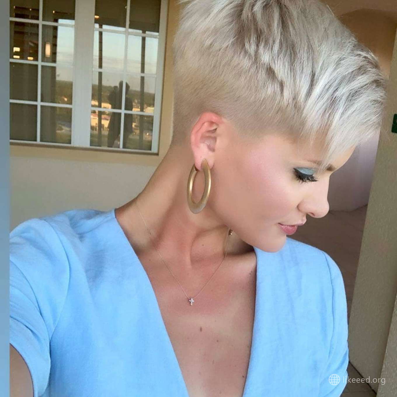 Sarah Vogelbach Short Hairstyles – 1