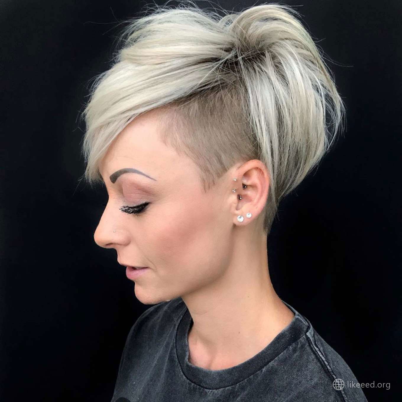 Amelia Taylor New Short Hairstyles – 1