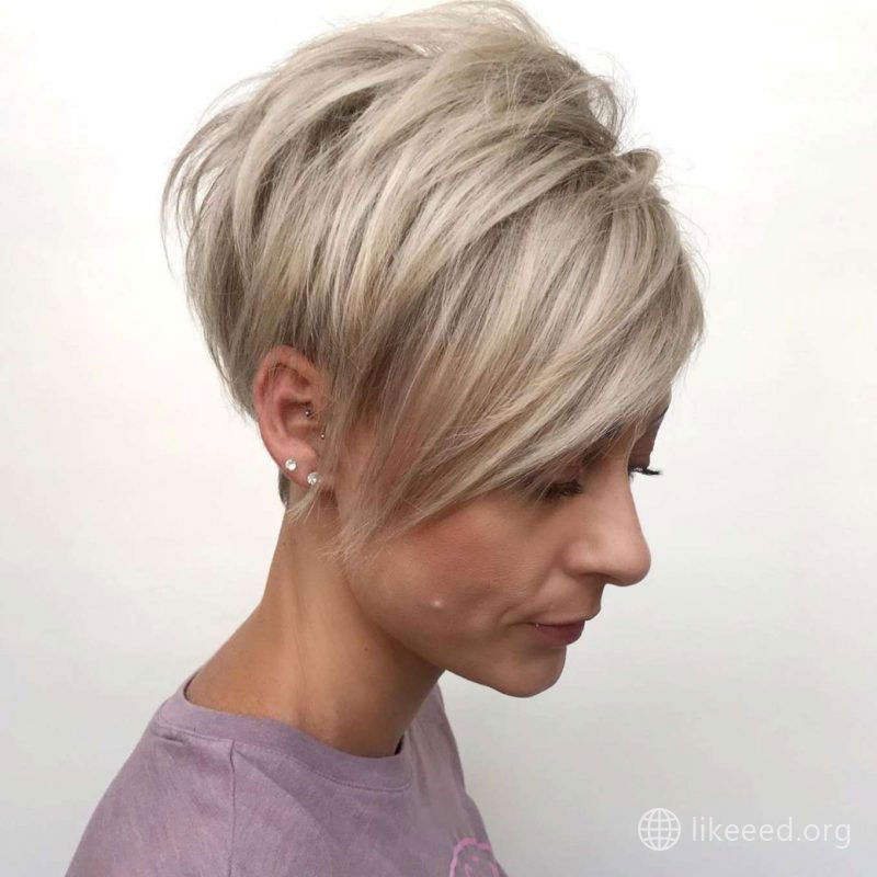Amelia Taylor Short Hairstyles - 2