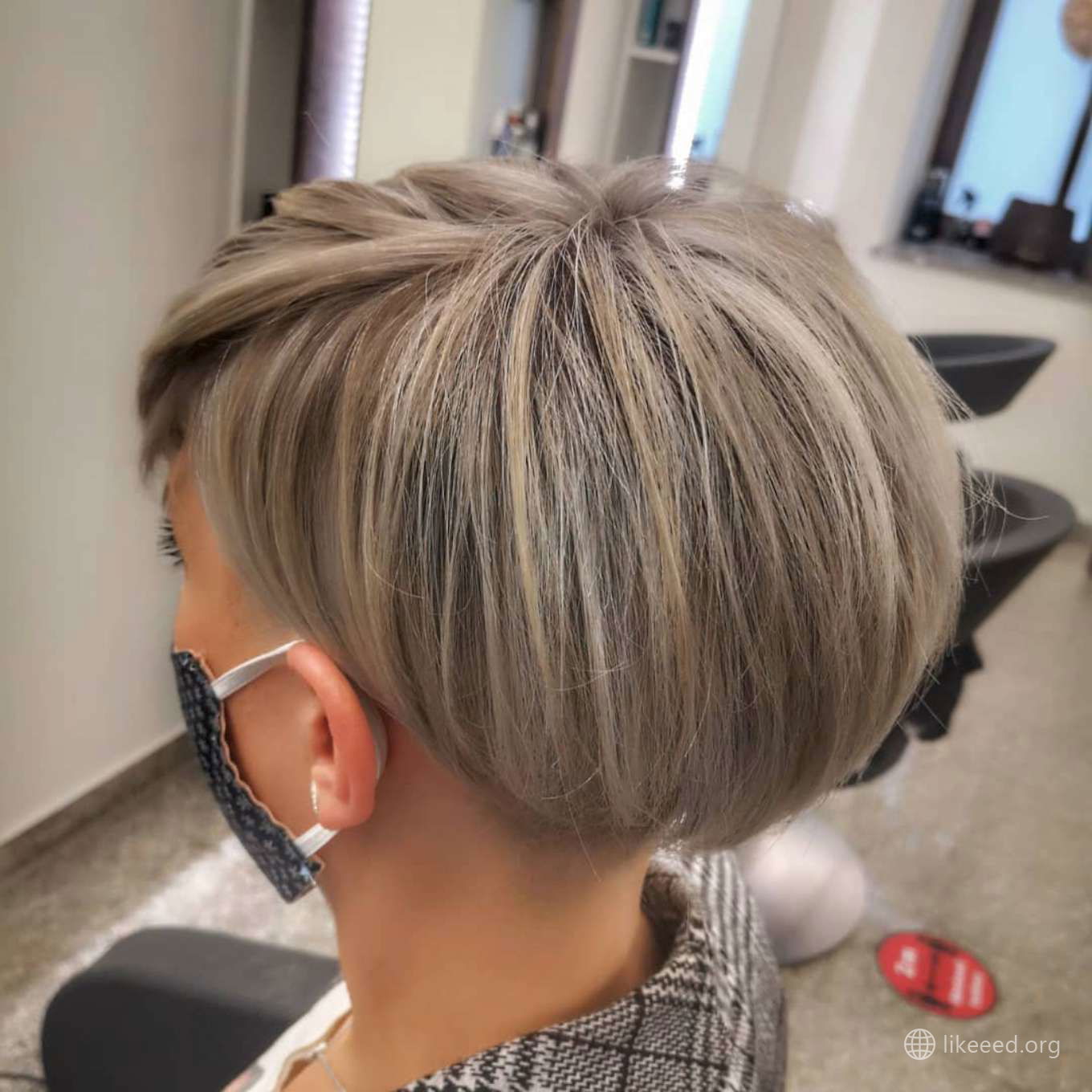 Dori Short Hairstyles – 4