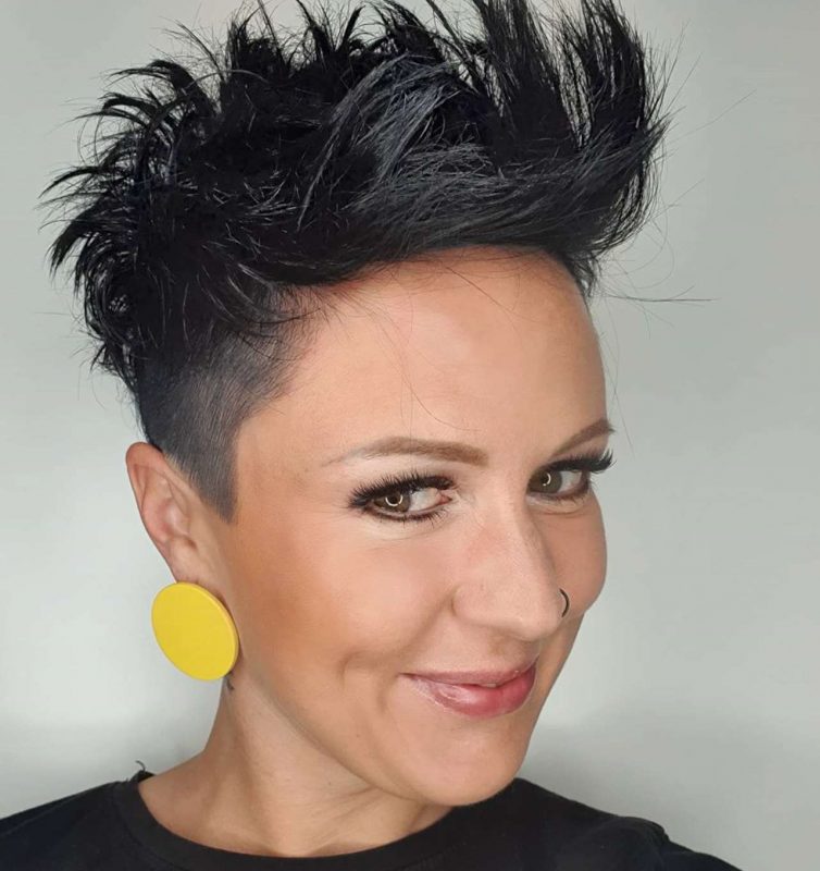 Evelyn Poetz Short Hairstyles - 1