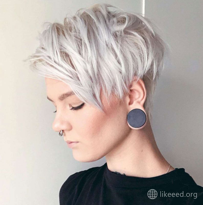 Katrin Berndt Short Hairstyles - 4
