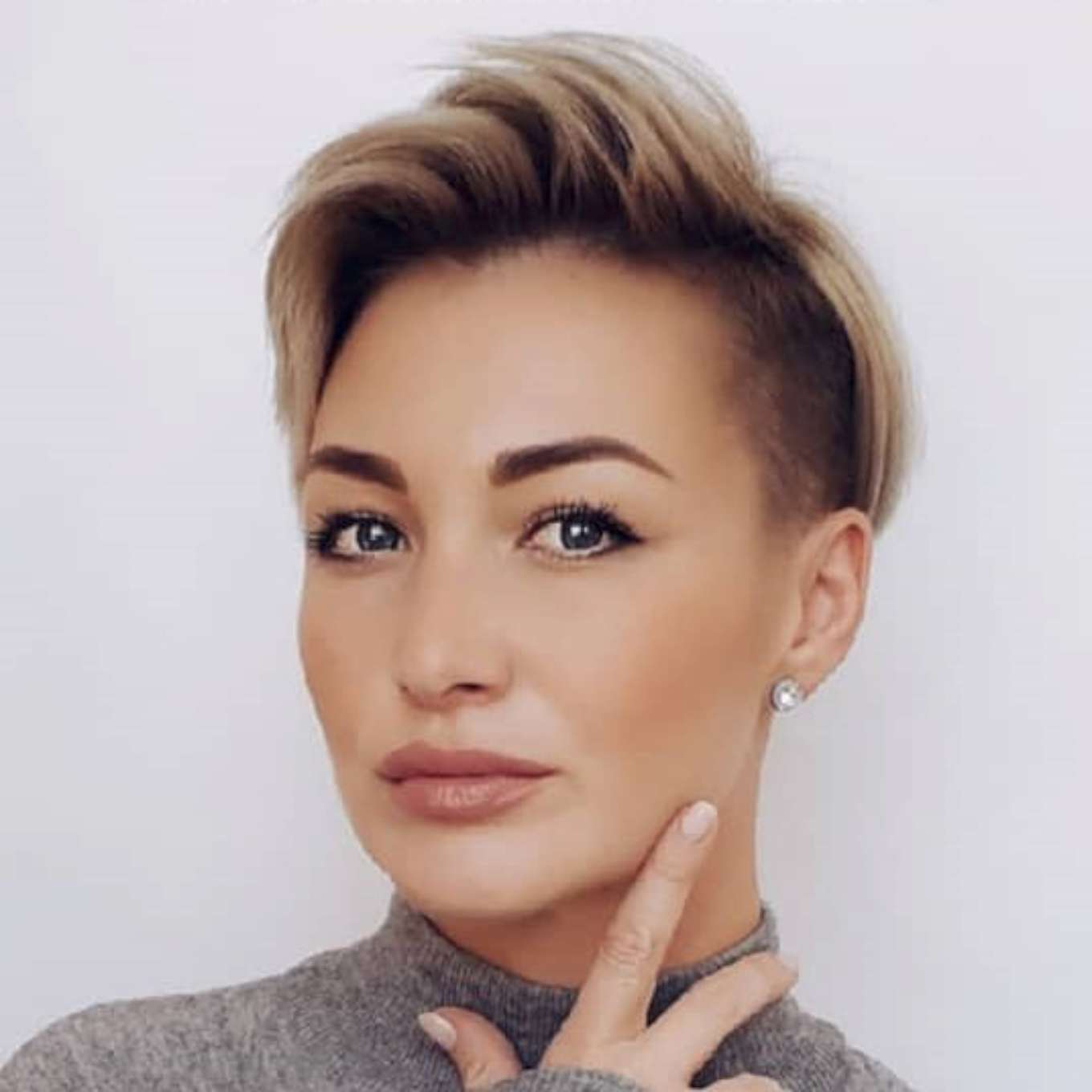 Natalie Vorobieva Short Hairstyles – 3