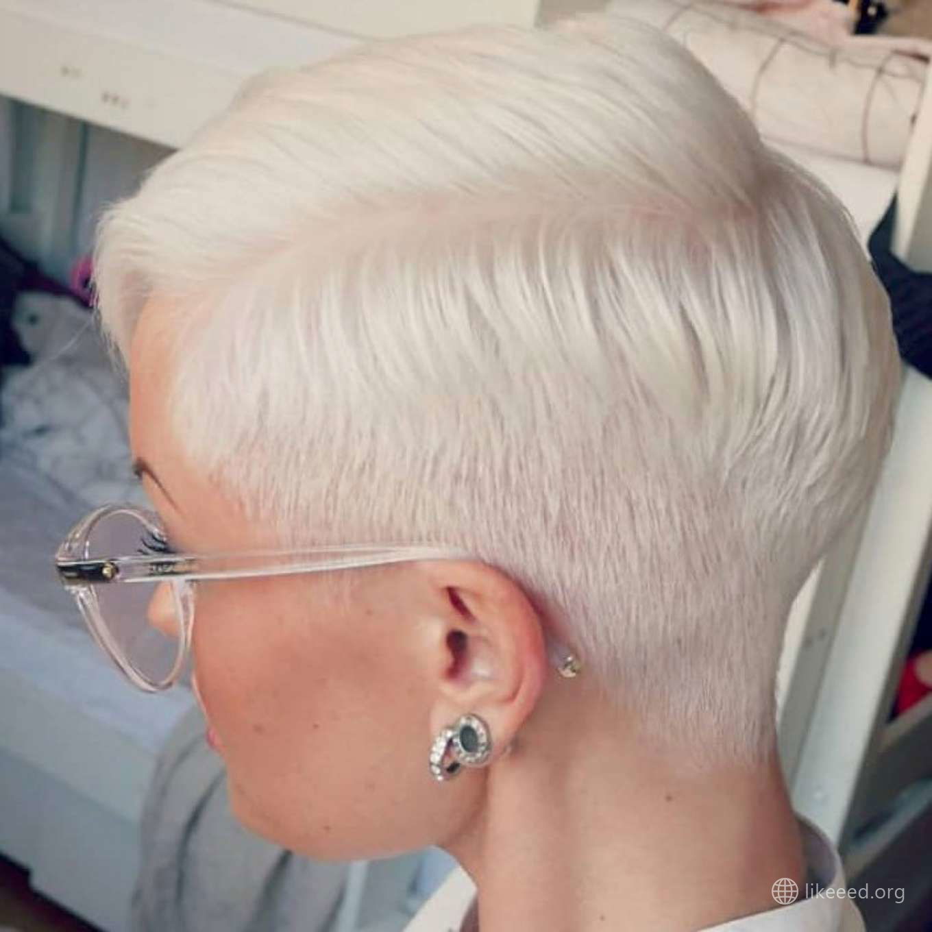Sandra Jonsson Short Hairstyles – 3