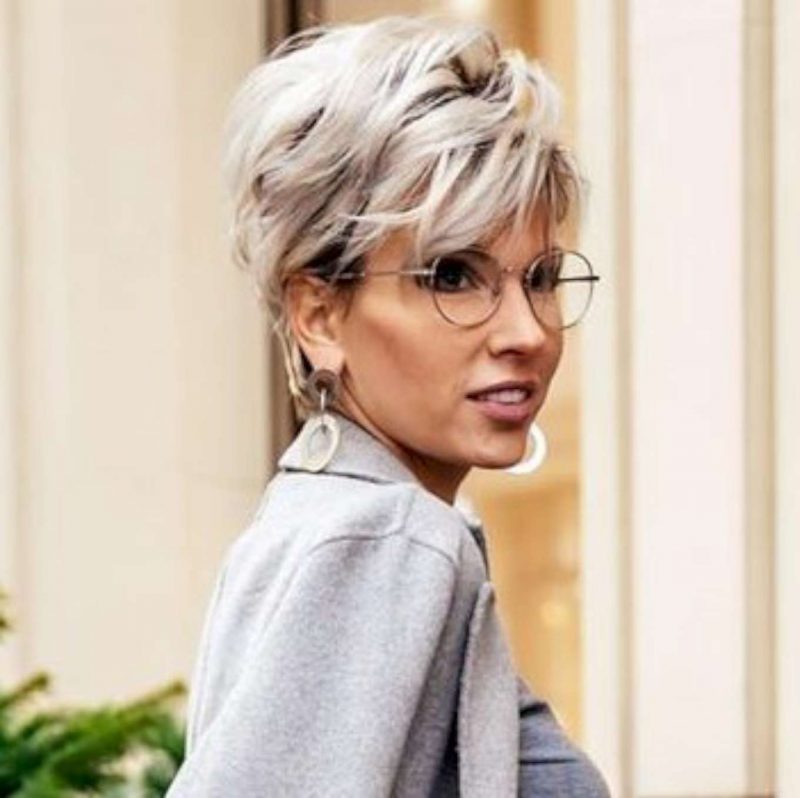 Darina Shurdukalova Short Hairstyles - 3