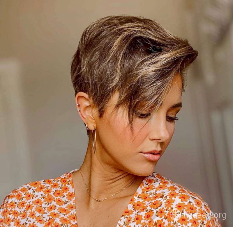 Neena Short Hairstyles - 4