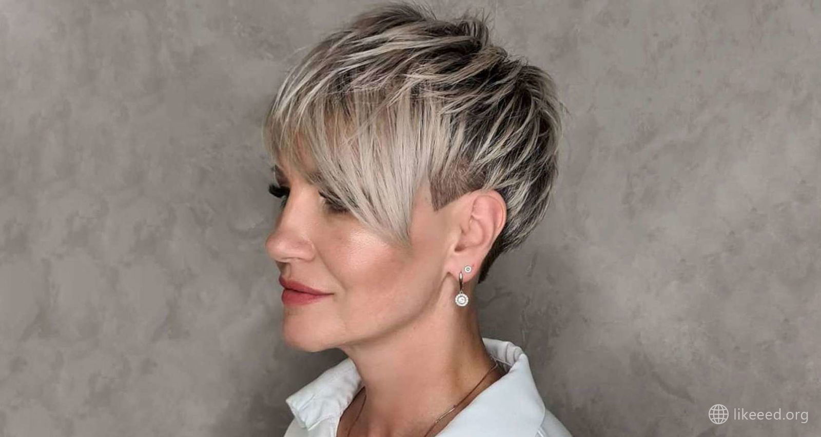 Samantha Davis Short Hairstyles