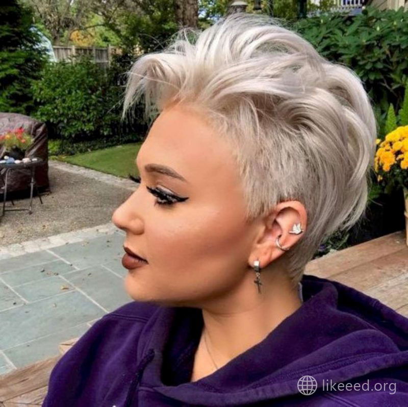 Renee Anderson Short Hairstyles - 3
