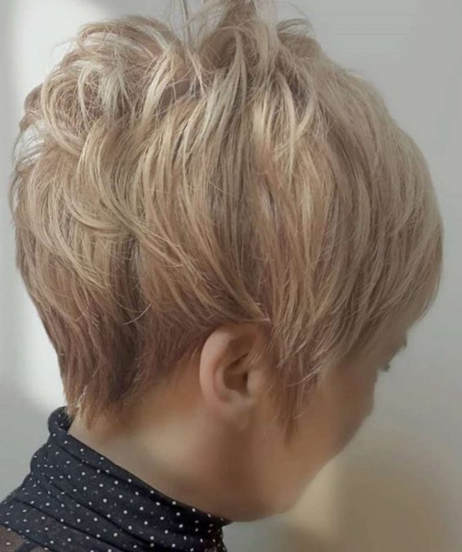 Rosalinda González Short Hairstyles - 1