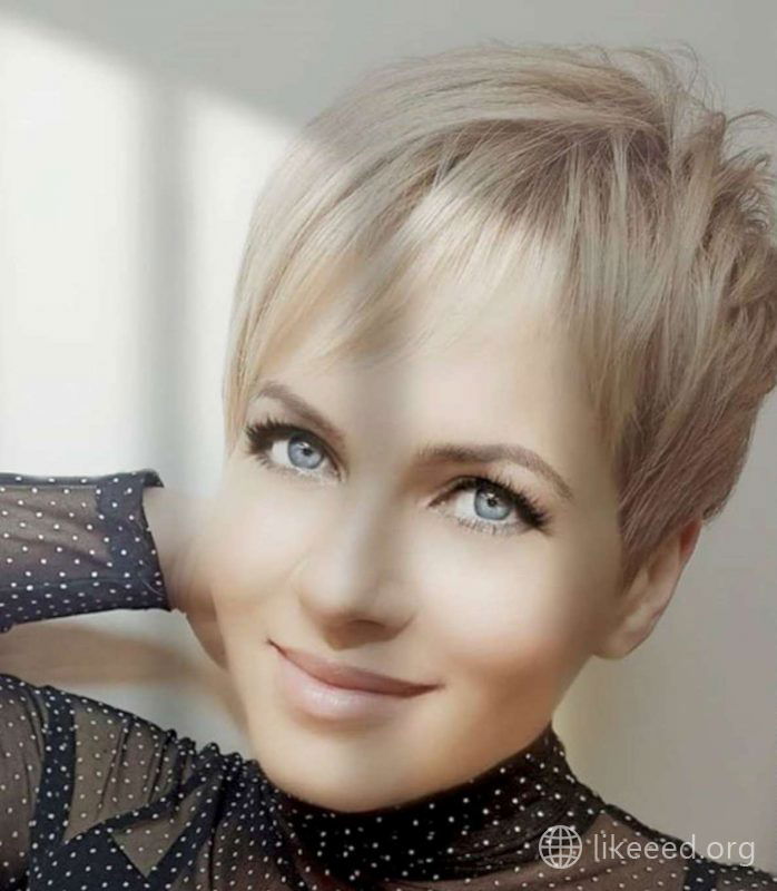 Rosalinda González Short Hairstyles - 2