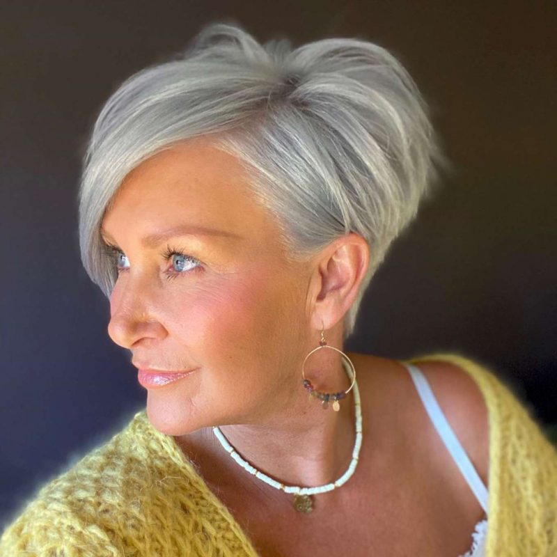 Victoria Green Short Hairstyles - 3