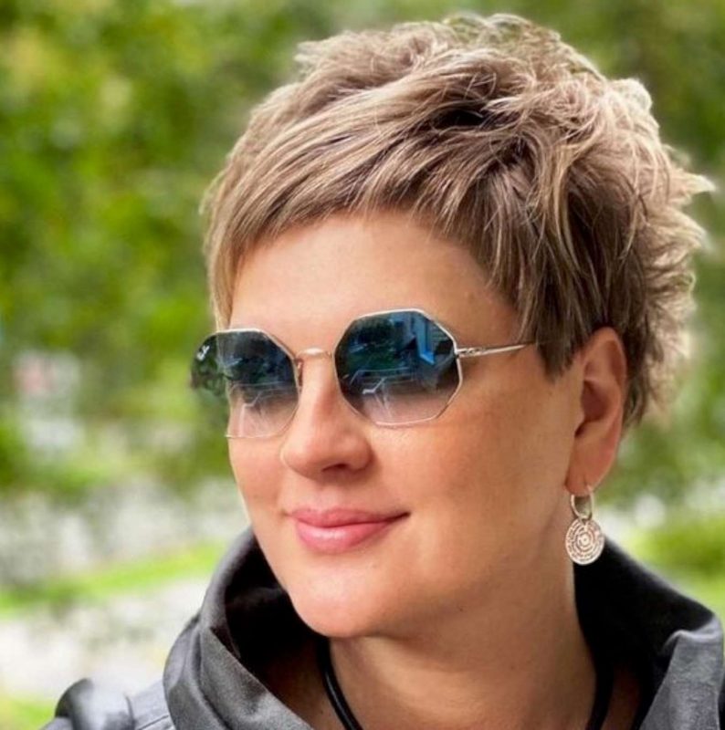 Melanie Torres Short Hairstyles - 1
