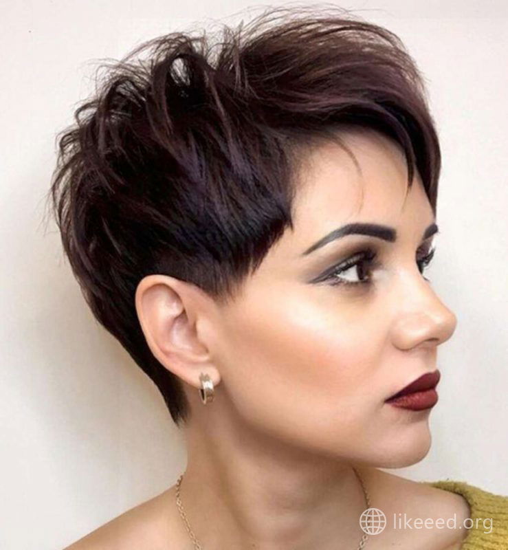 Bethany Moore Short Hairstyles - 3