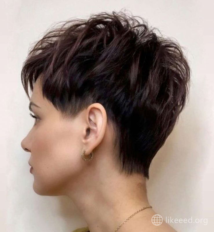 Bethany Moore Short Hairstyles - 4