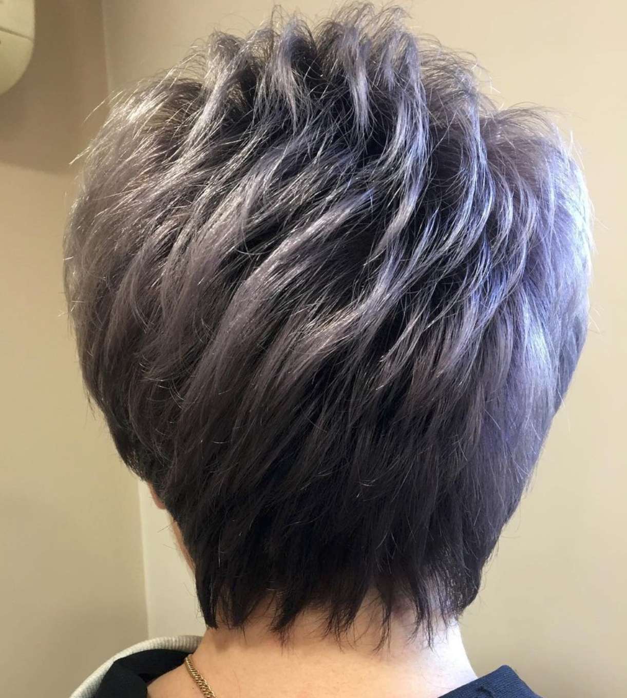 Roberta Flores Short Hairstyles – 4