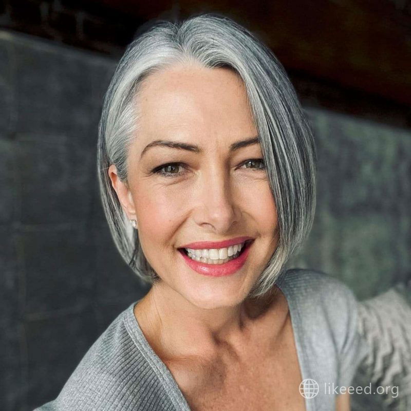 Laura Brown Short Hairstyles - 2