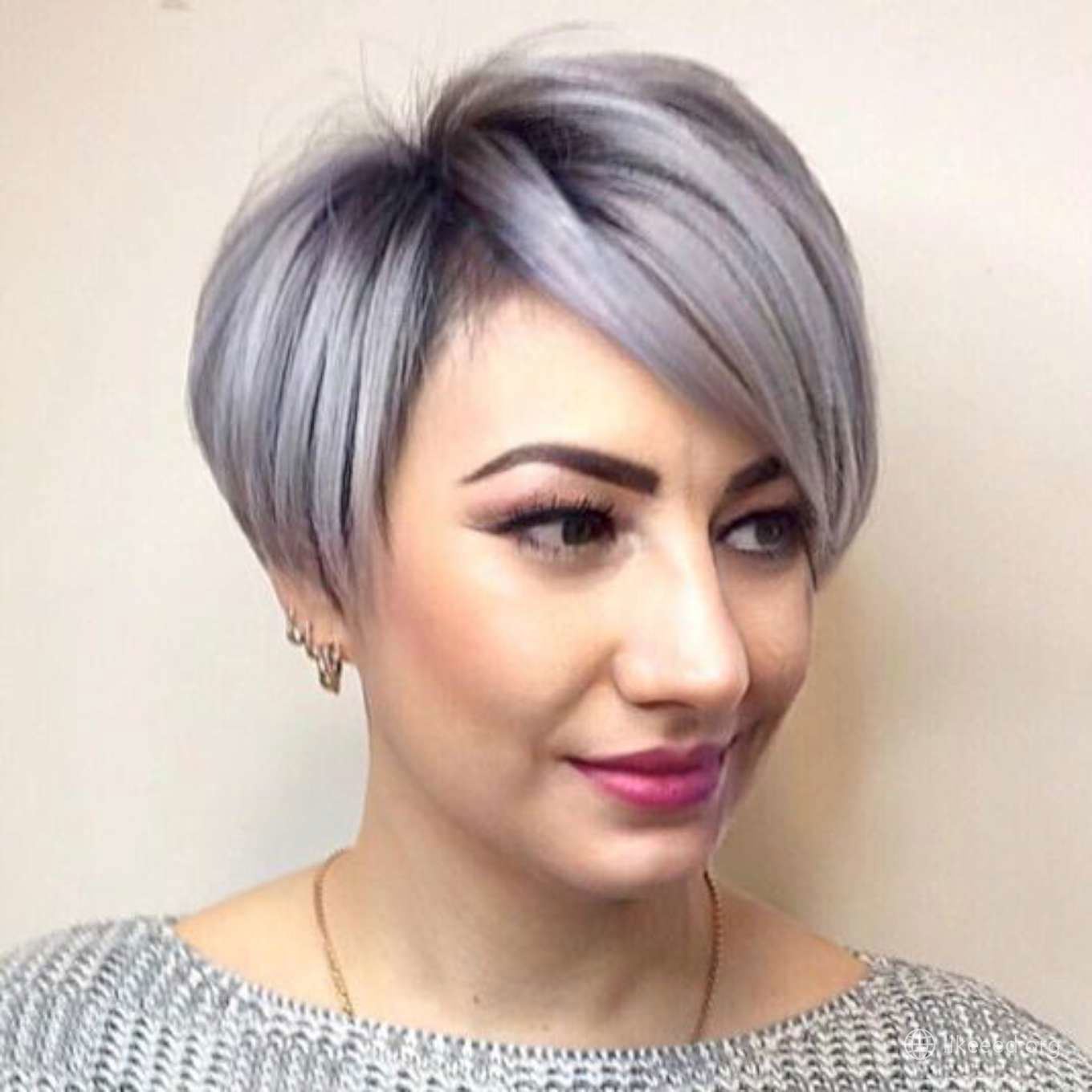 Ofelia Cook Short Hairstyles – 1