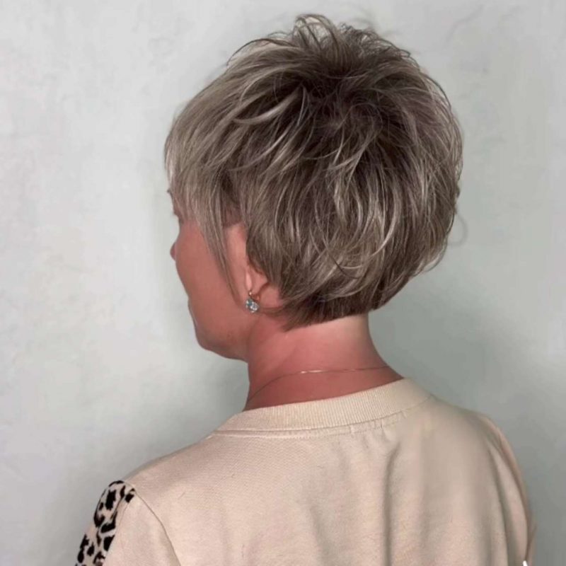 Polly Evans Short Hairstyles - 4