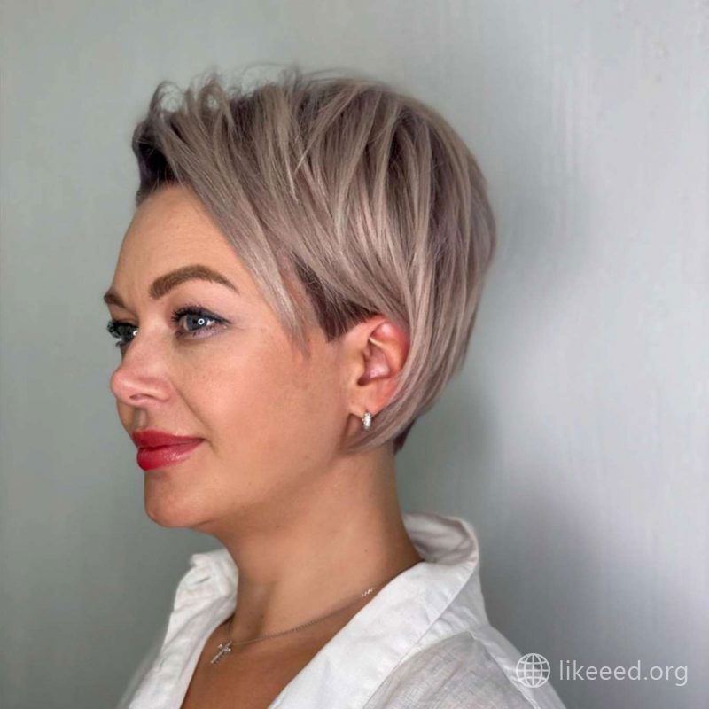 Jannie Lewis Short Hairstyles - 1