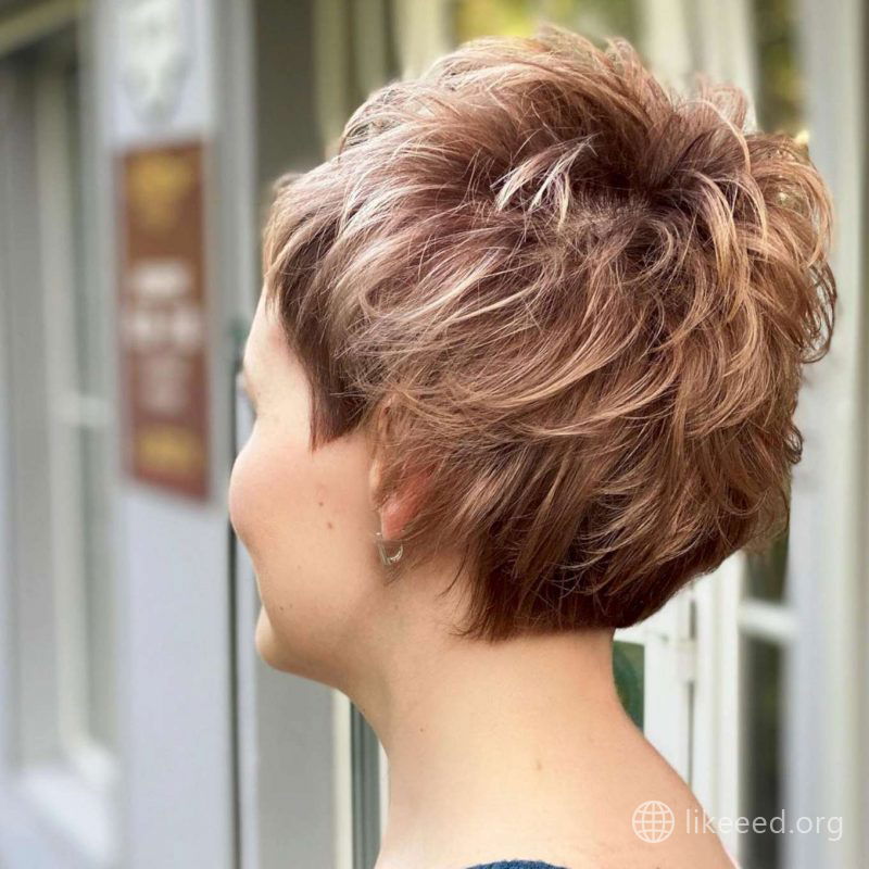 Blanche Flores Short Hairstyles - 2