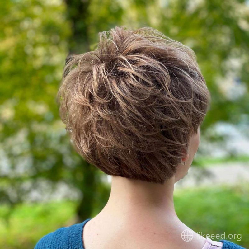 Blanche Flores Short Hairstyles - 4