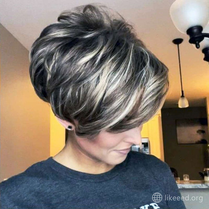 Jess Feldpausch Short Hairstyles - 1