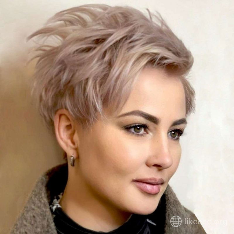 Rosalinda Cox Short Hairstyles - 1