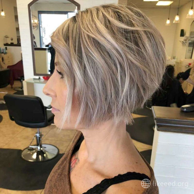 Lisa Campbell Short Hairstyles - 3