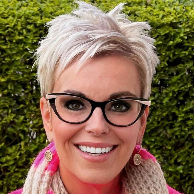 Rachel Peeraer Short Hairstyles - 2