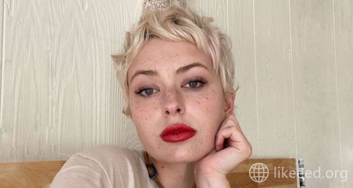 Sophia Steffan Short Hairstyles