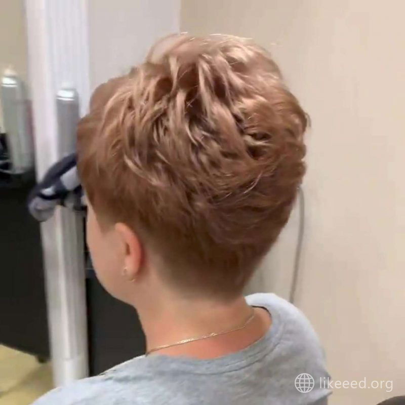 Yvonne Ward Short Hairstyles - 2