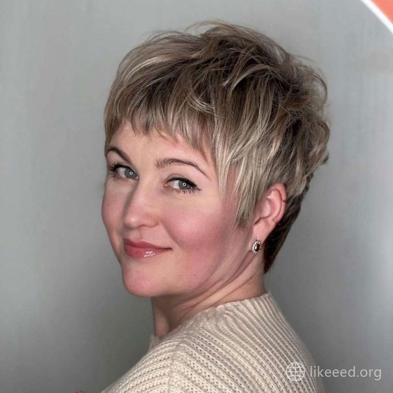 Marissa Flores Short Hairstyles - 3