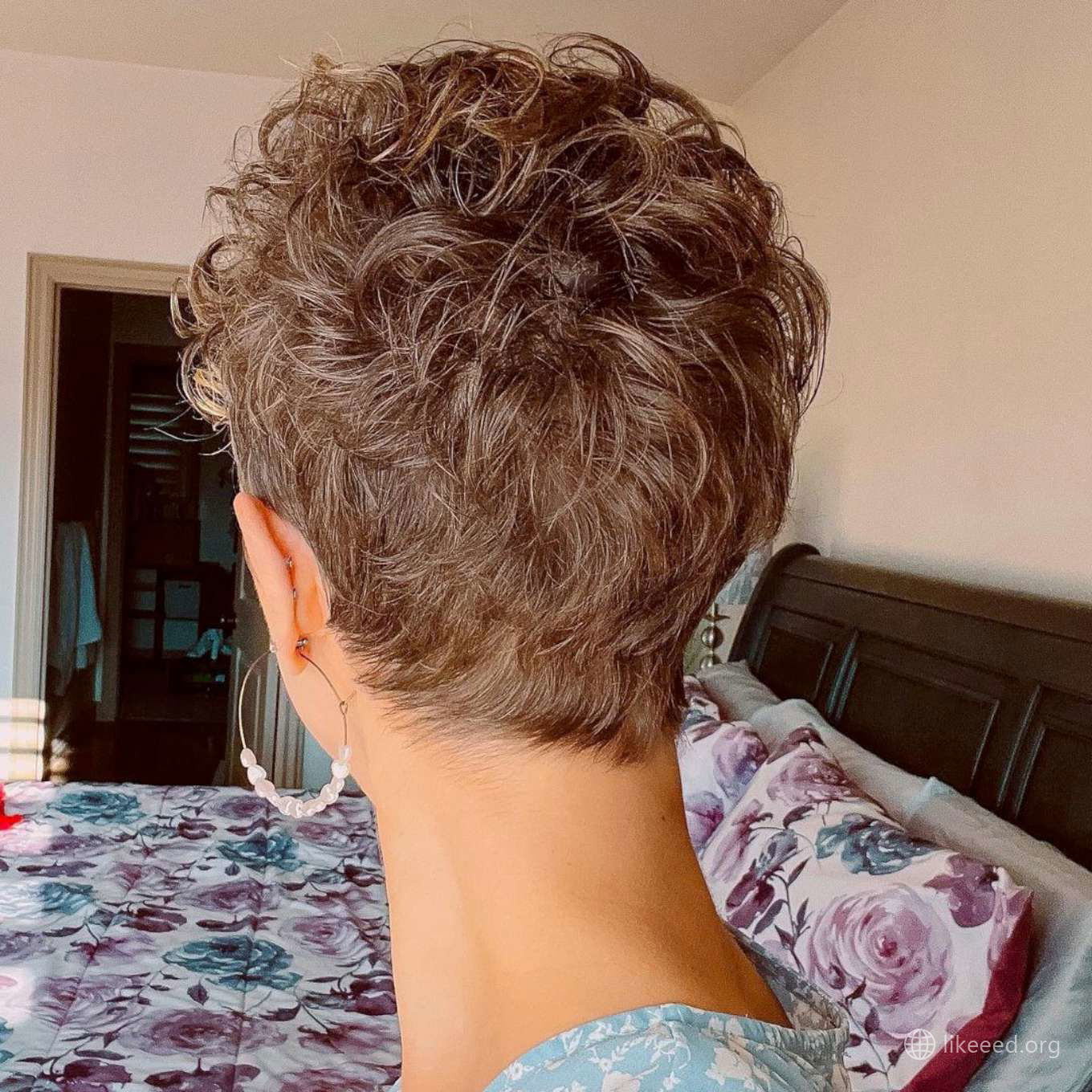Short Hairstyles Neena – 4