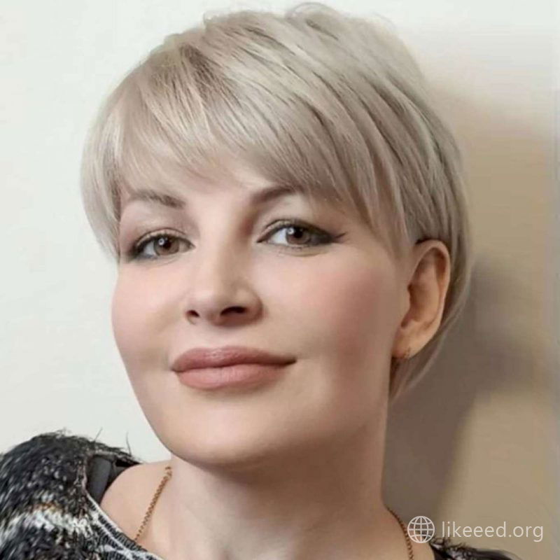 Trisha Williams Short Hairstyles - 1