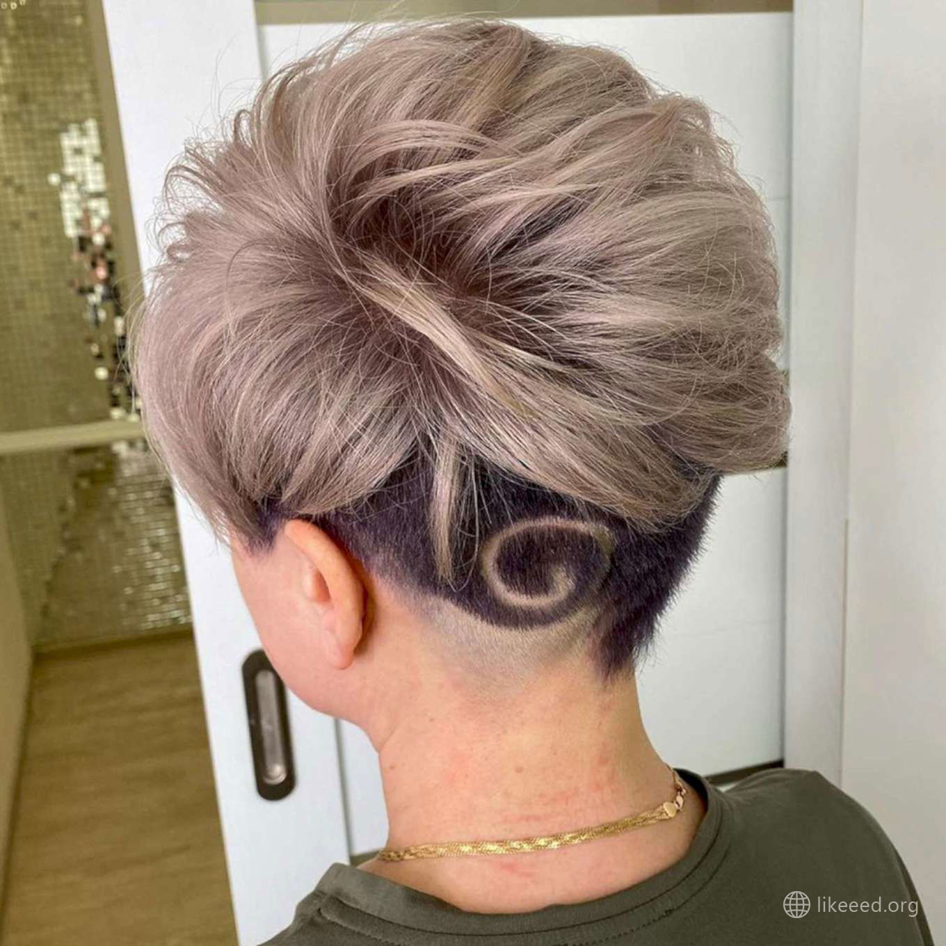 Manuela Moore Short Hairstyles – 2