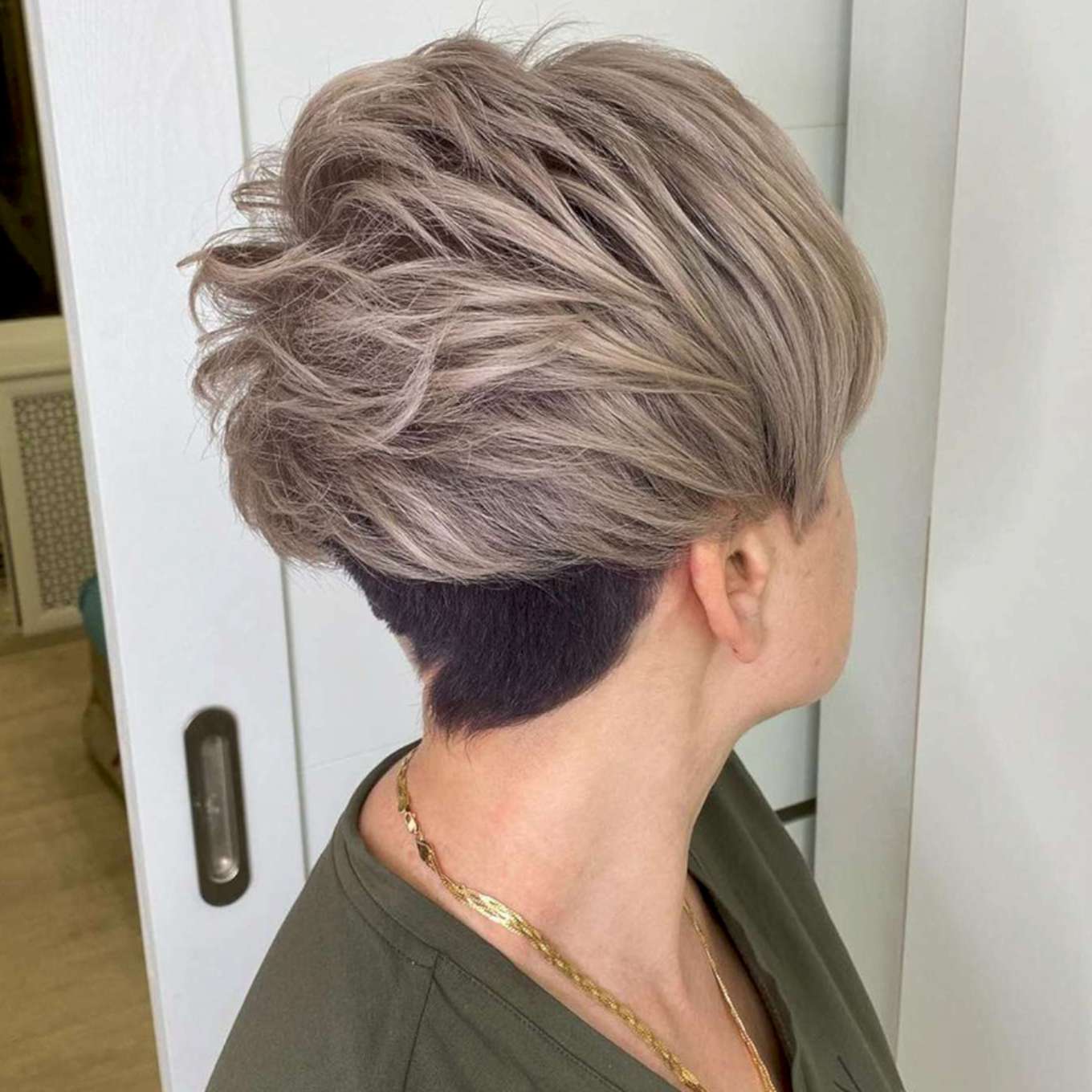 Manuela Moore Short Hairstyles – 3