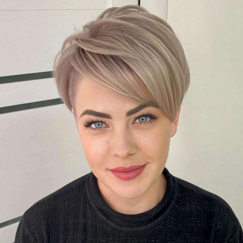 Rosanna Mitchell Short Hairstyles - 1