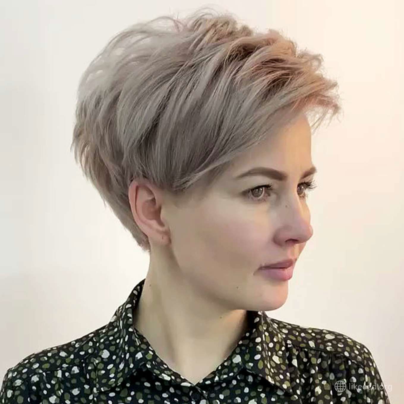 Rowena Hughes Short Hairstyles – 1