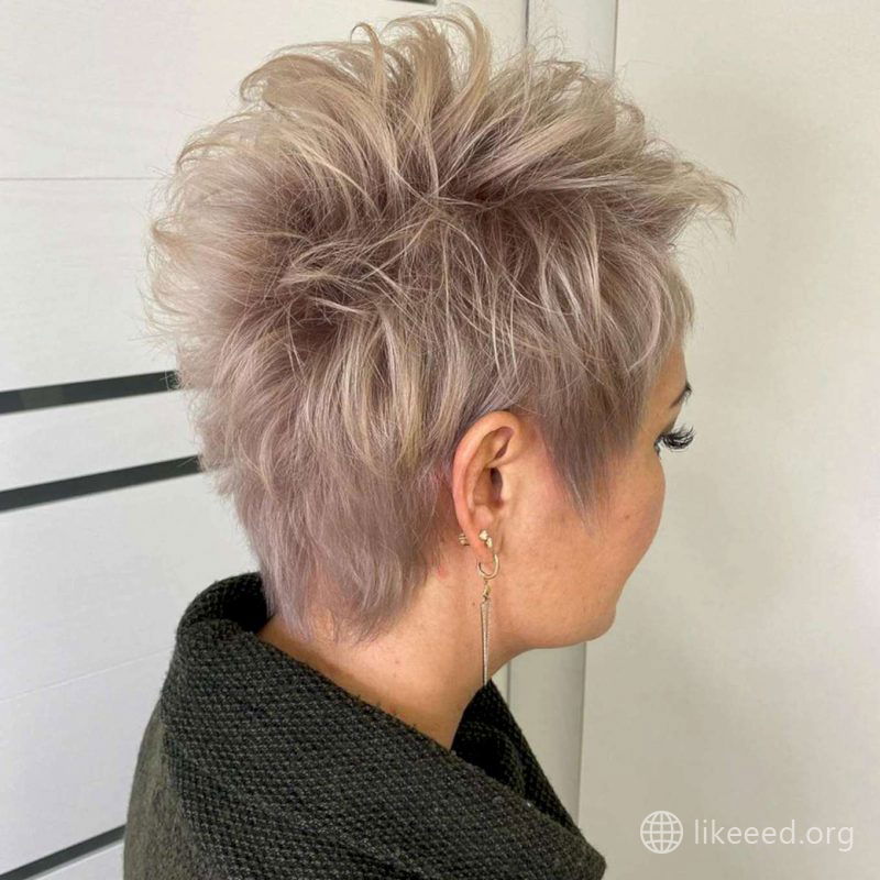 Becky Turner Short Hairstyles - 2
