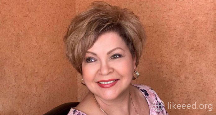 Sandra Bell Short Hairstyles