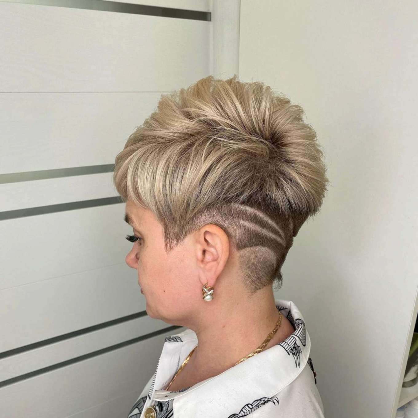 Saundra Kelly Short Hairstyles – 3