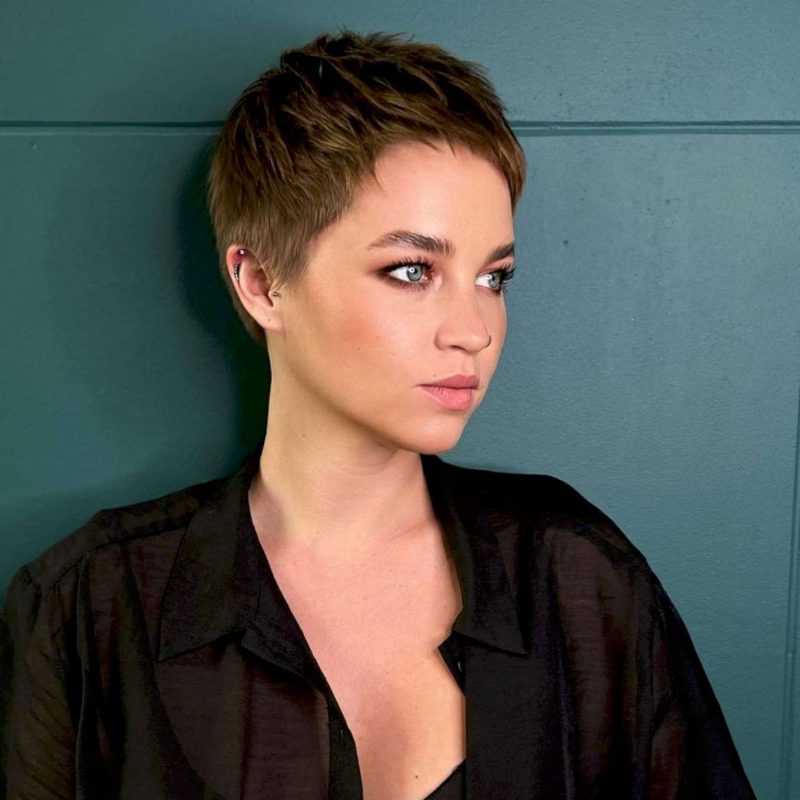 Alisha Nelson Short Hairstyles - 3
