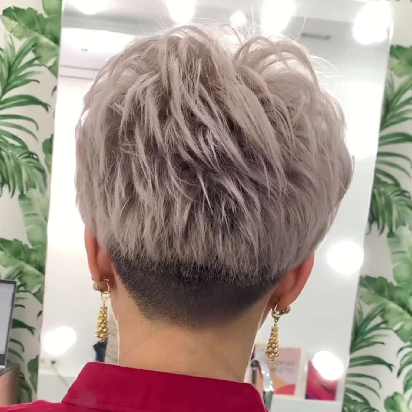 Alexandra Myers Short Hairstyles – 4