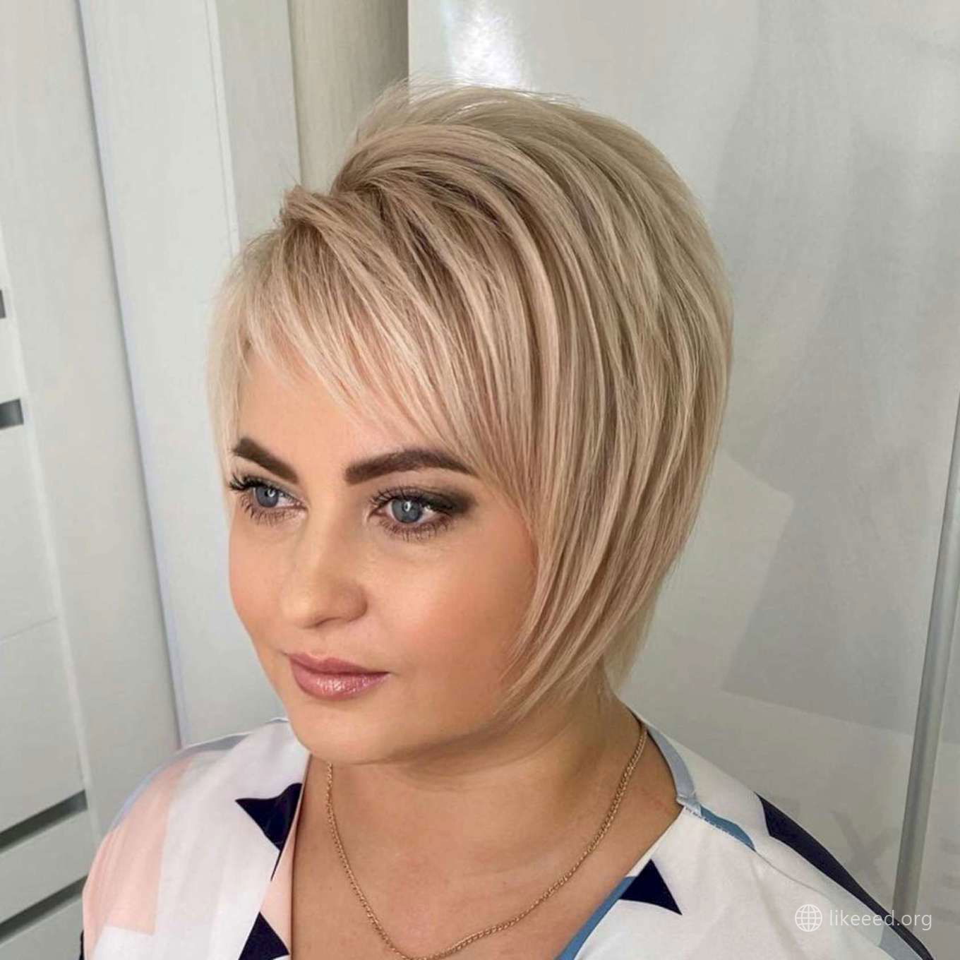Tammie Lee Short Hairstyles – 1