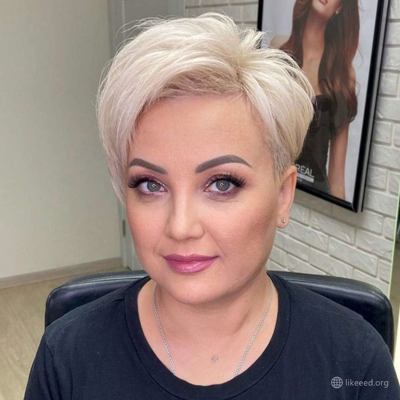 Jenny Cloov Short Hairstyles – 3