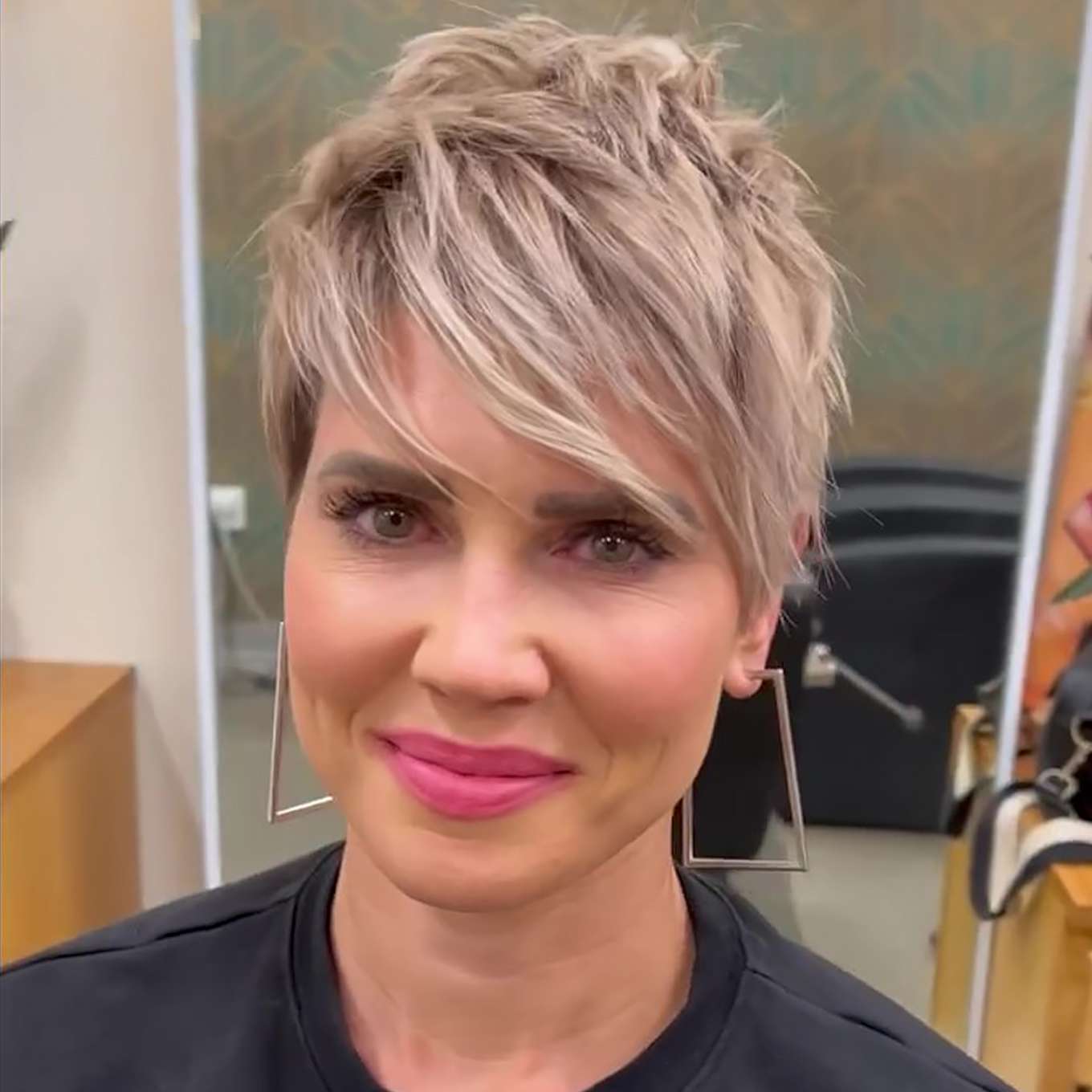 Emily Anderson Short Hairstyles – 1